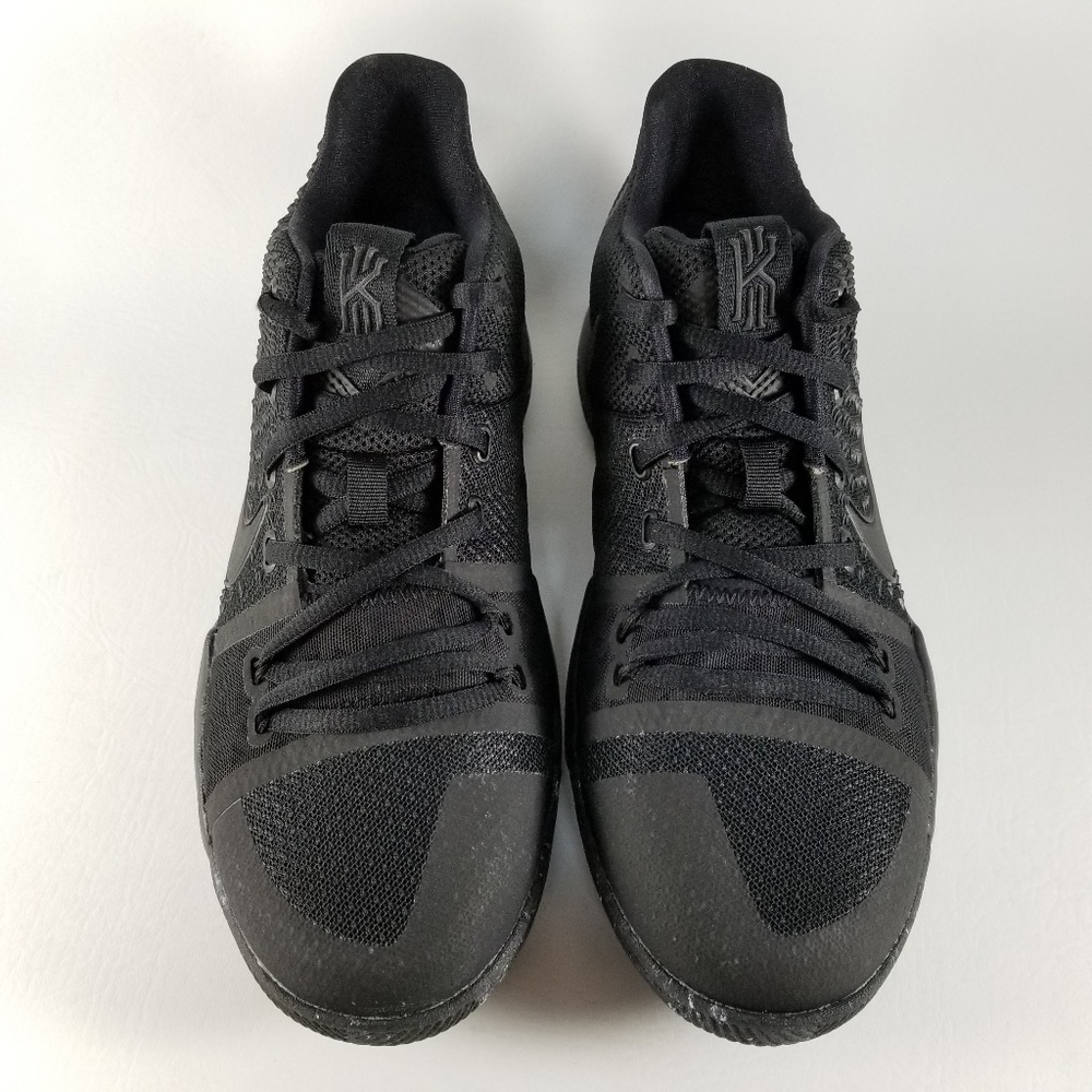 Nike Kyrie 3 GS Youth Basketball Shoes Black 6.5Y - Picture 3 of 8